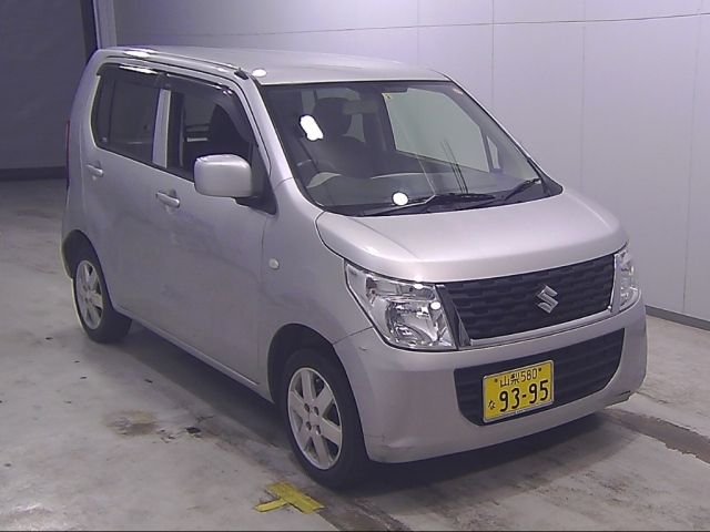 19216 Suzuki Wagon r MH34S 2015 г. (Honda Tokyo)